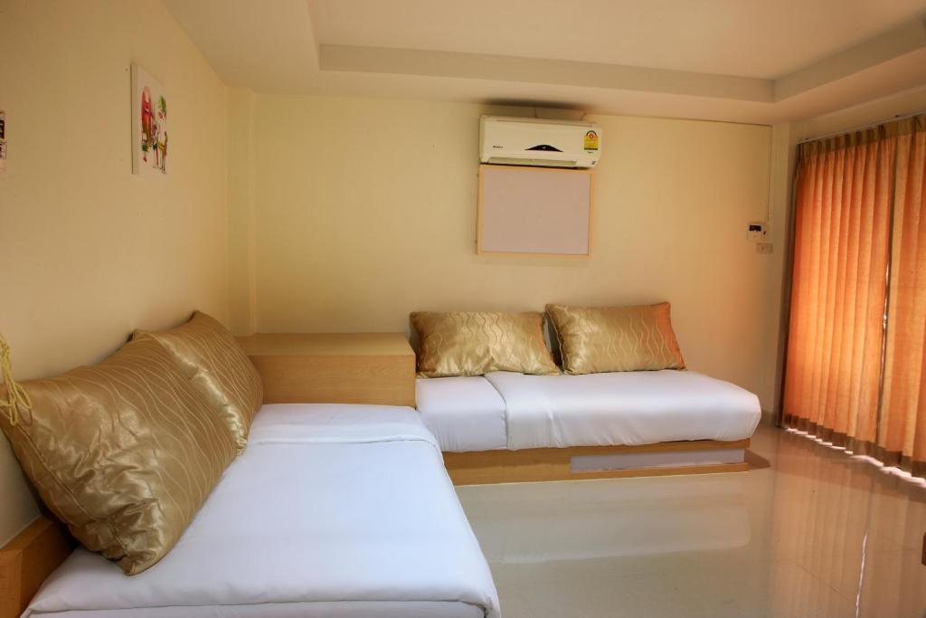 Baan Sanpoom Hotel Phitsanulok Phòng bức ảnh