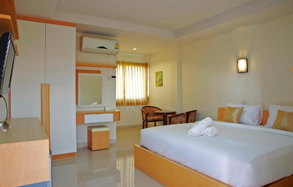 Baan Sanpoom Hotel Phitsanulok Phòng bức ảnh